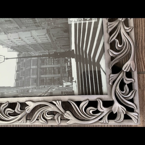 Photo Frame - Picture 6 of 7